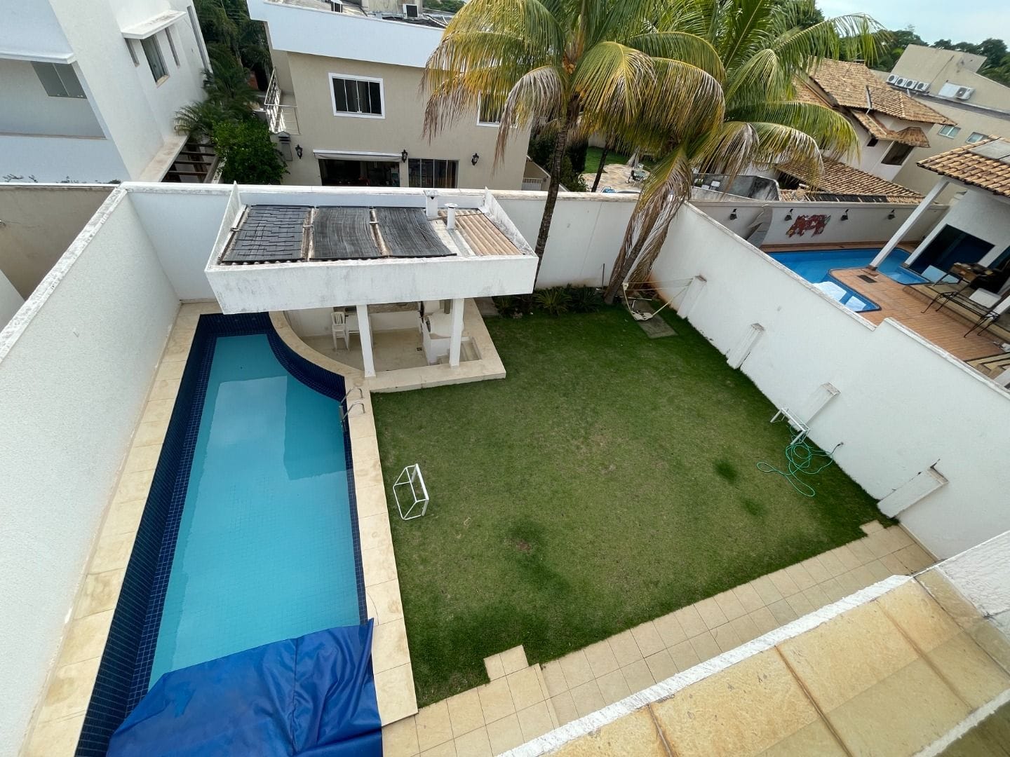 sobrado-jardins-monaco-c-429-m-c-4-suites-plenas-1-master-closet-e-banheira1678375928548gvjfu